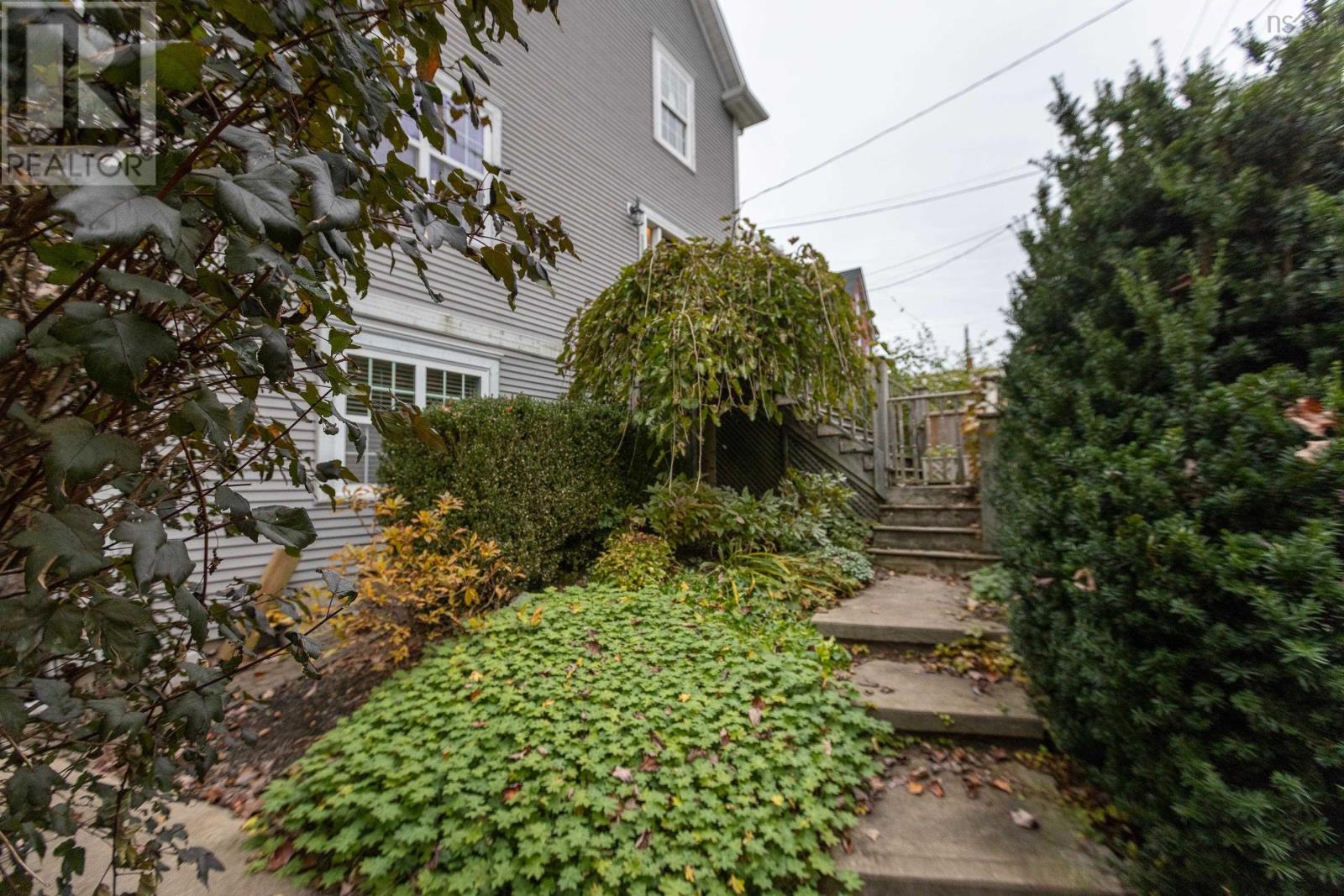 Property 30 of 49 of 132 B&C Prince Albert Road