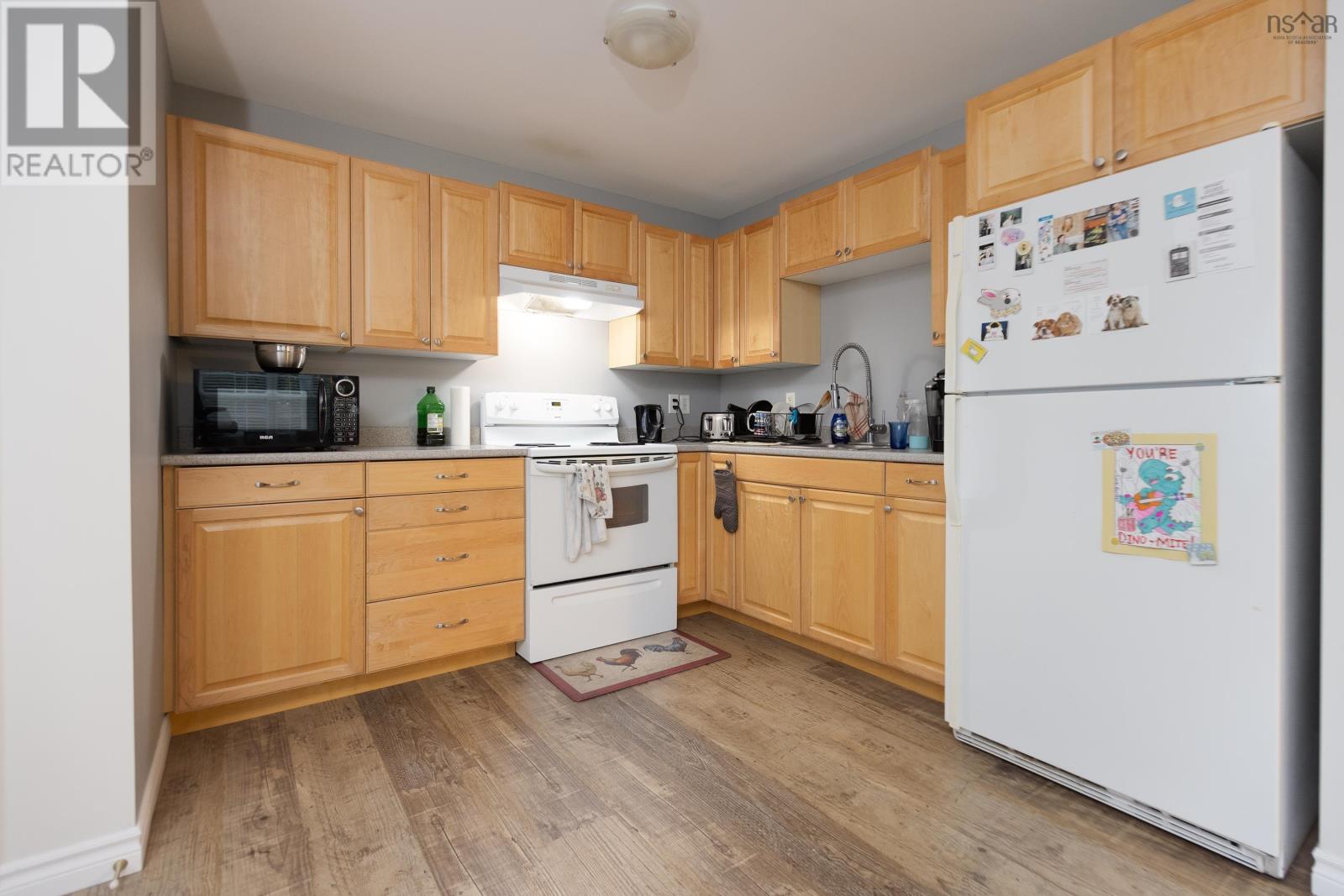 Property 48 of 49 of 132 B&C Prince Albert Road