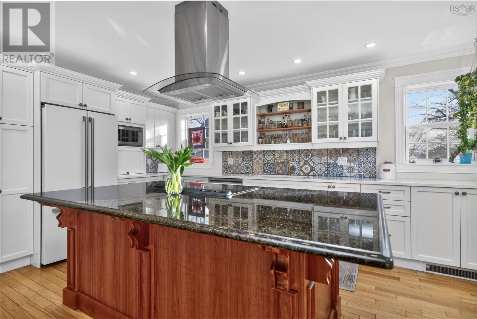 Property 10 of 49 of 132 B&C Prince Albert Road