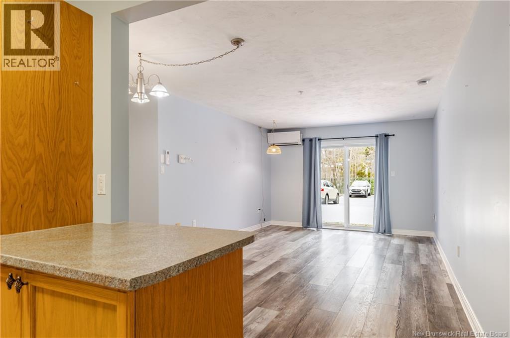 #107 158 HANWELL ROAD - 10