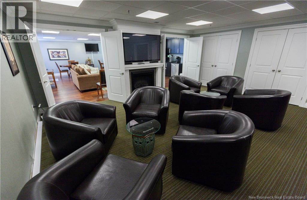 #609 243 PRINCE WILLIAM STREET - 35