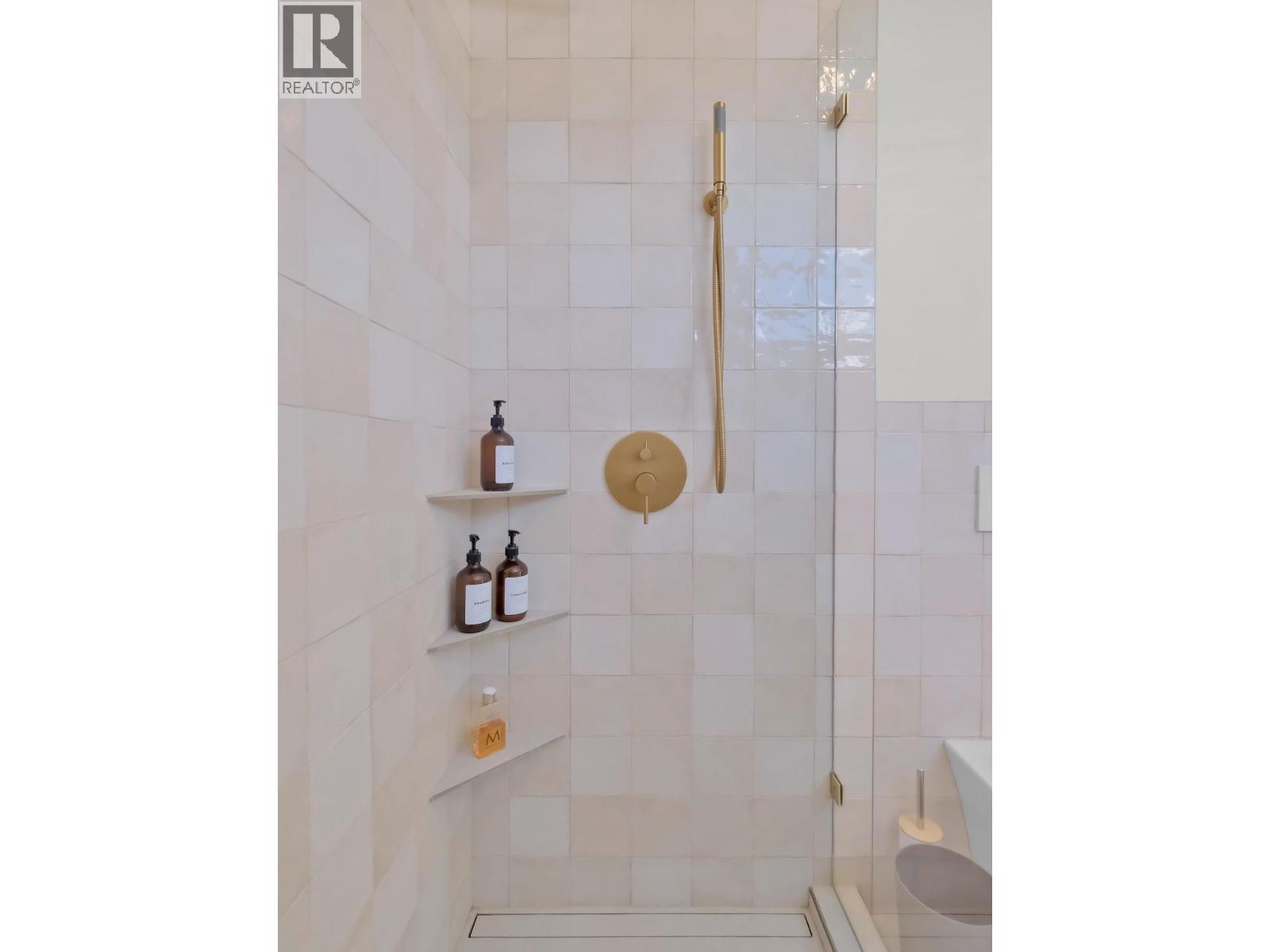 9485 Houghton Road - 21