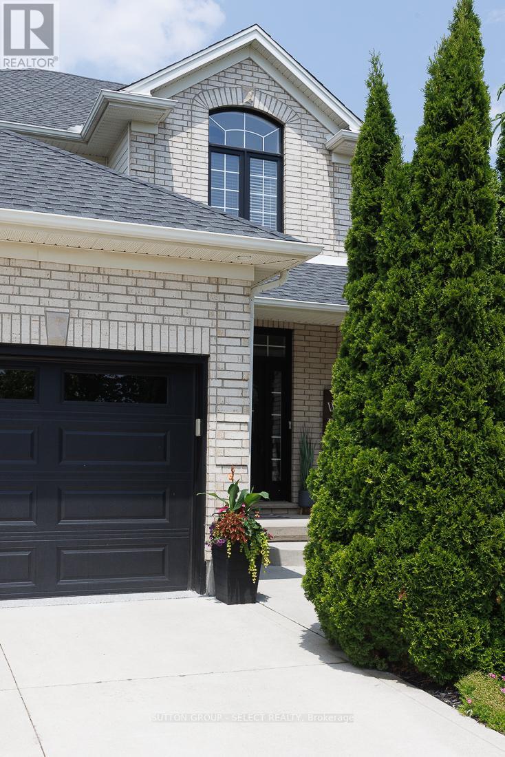 382 PLANE TREE DRIVE - 3