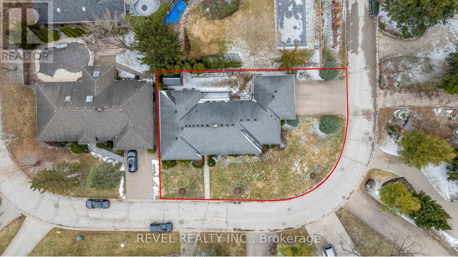 11 TALLWOOD CIRCLE Property Photo