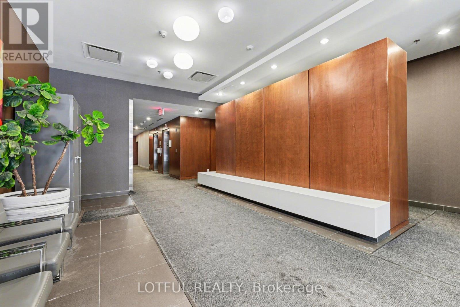 #544 340 MCLEOD STREET - 2