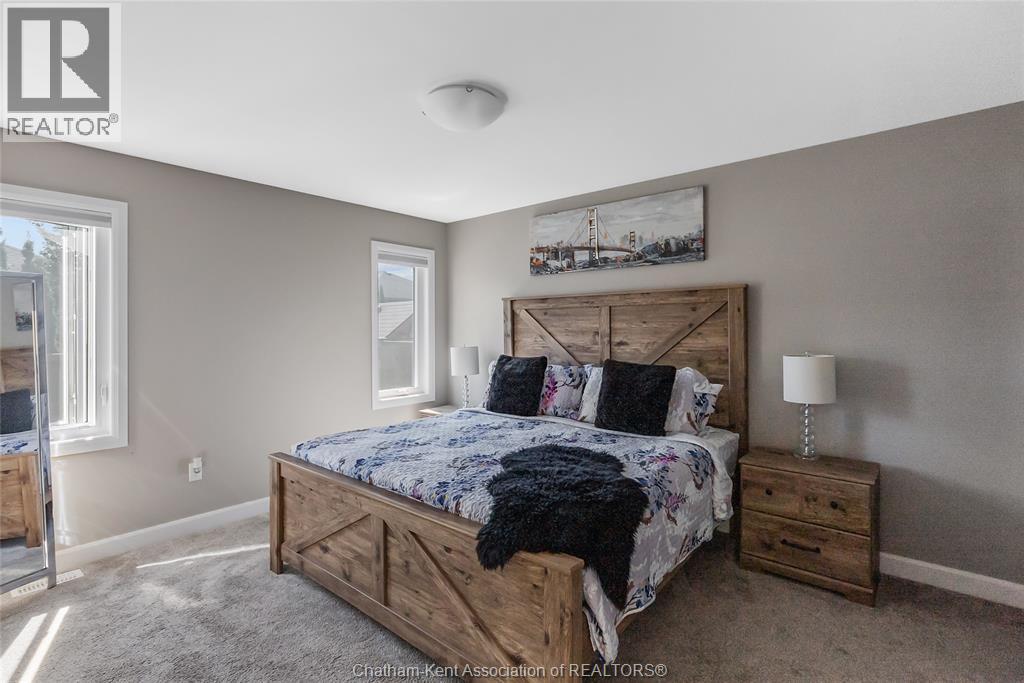 97 Moonstone CRESCENT - 14