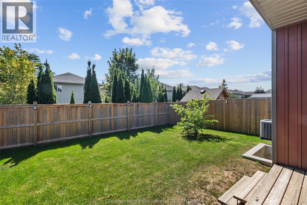 97 Moonstone CRESCENT - 4
