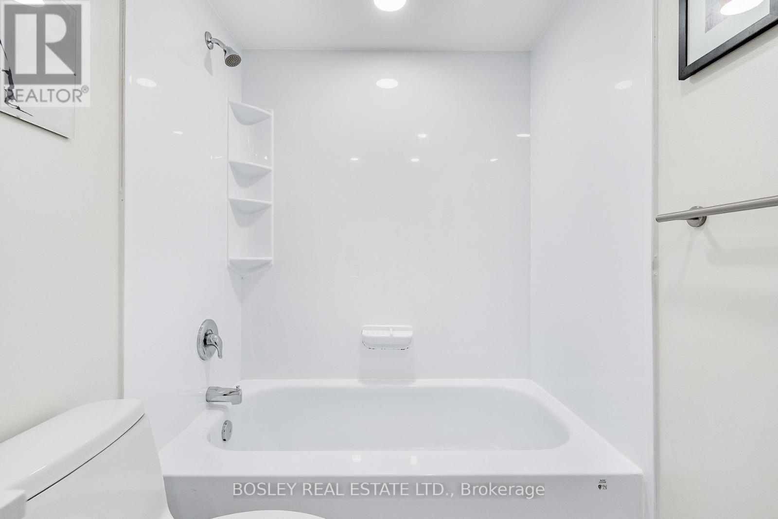 #613 89 MCCAUL STREET W - 15