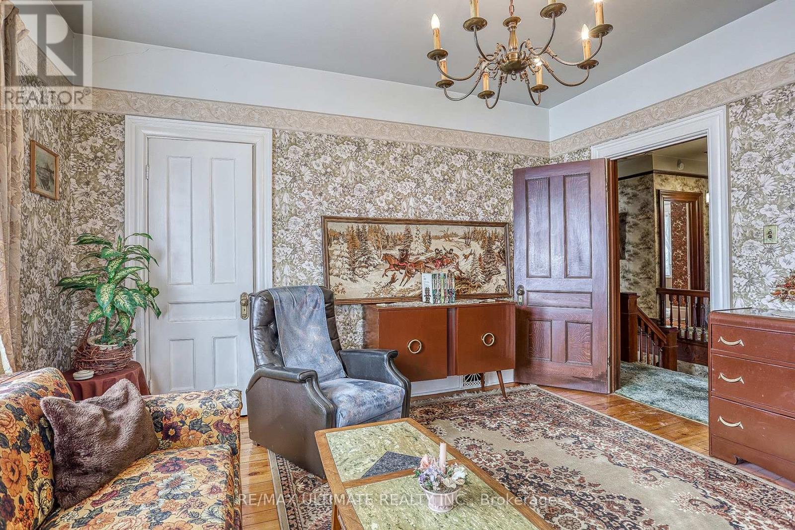 456 MANSE ROAD - 33