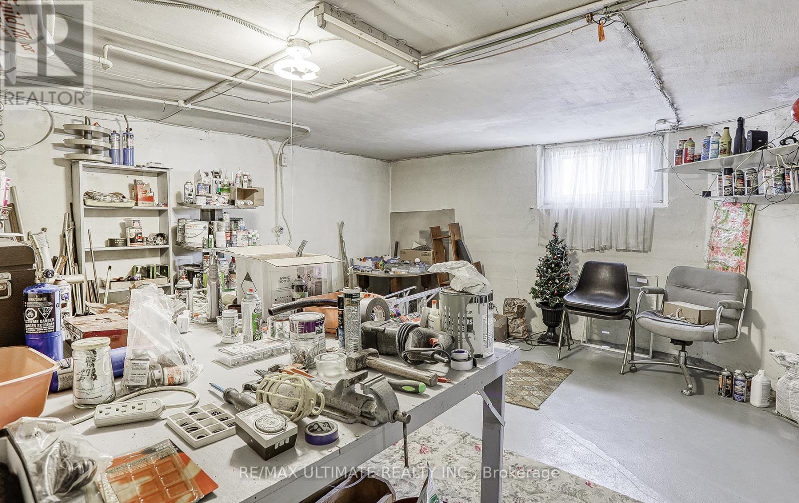 456 MANSE ROAD - 42