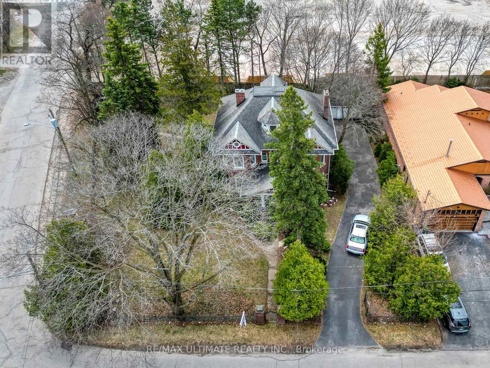 456 MANSE ROAD - 46