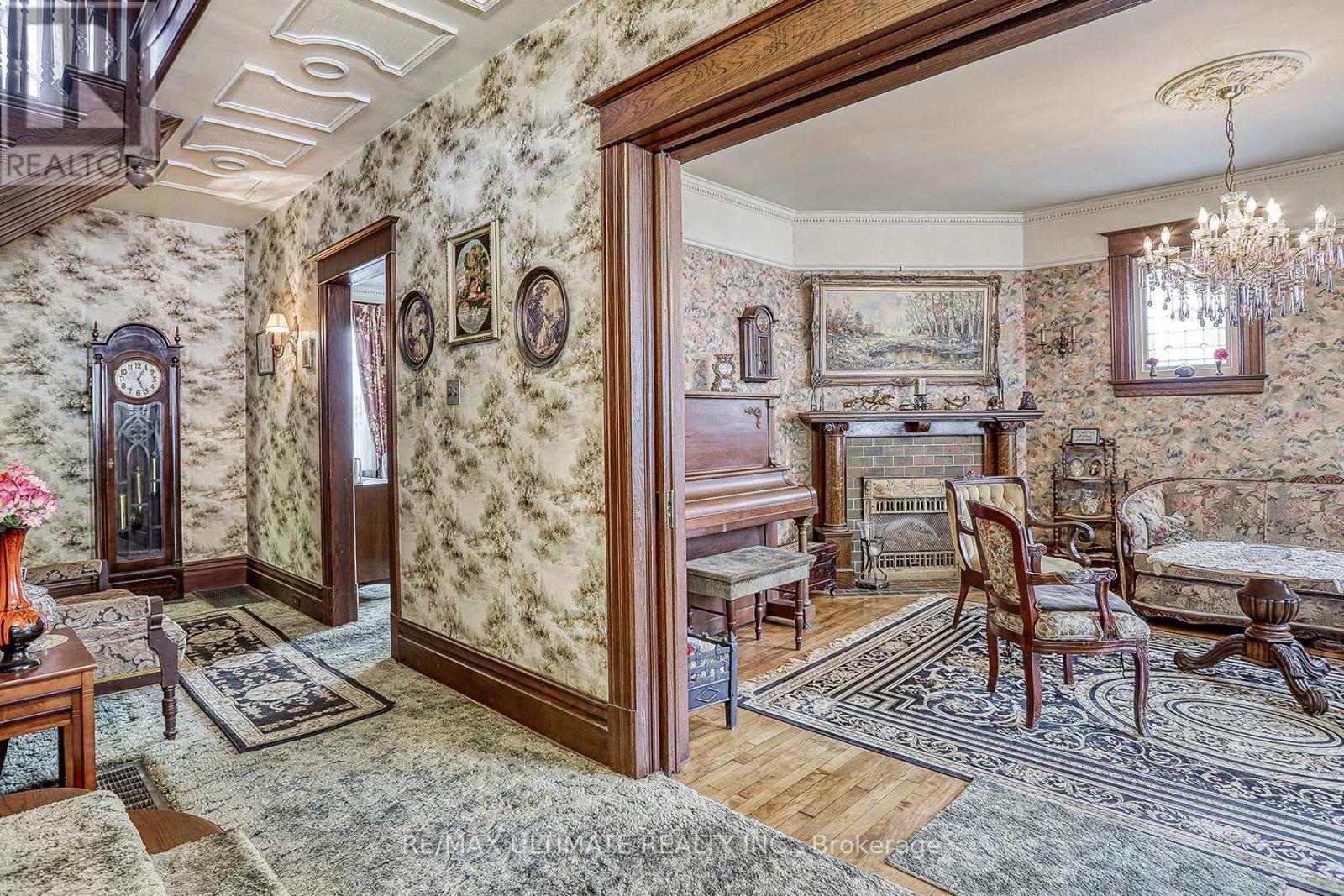 456 MANSE ROAD - 7