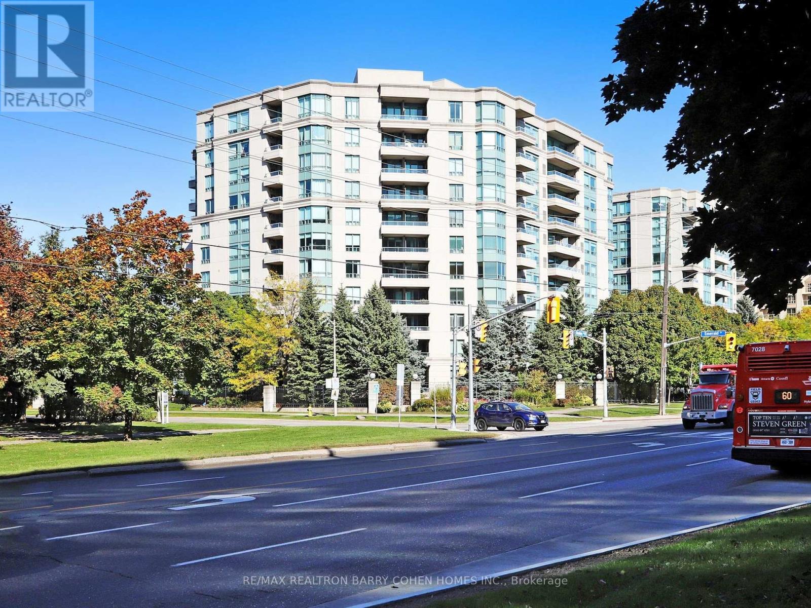 #PH104 1 EMERALD LANE - 1