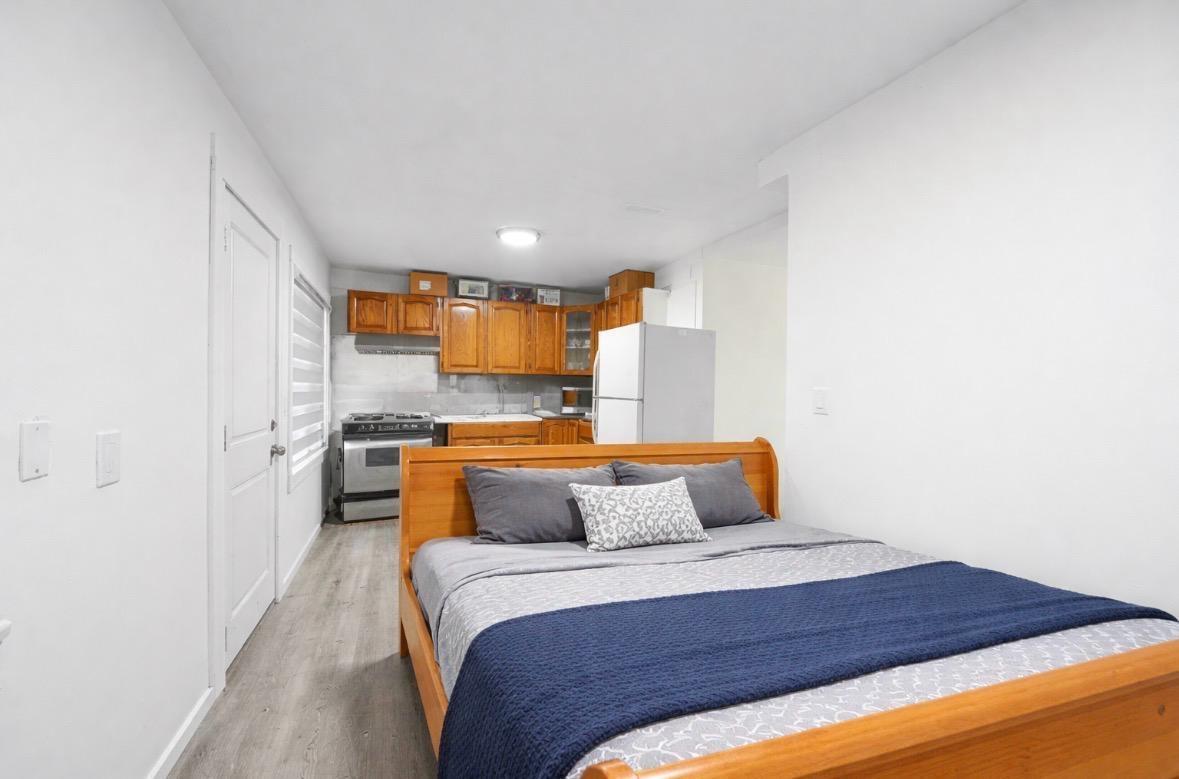 12729 114A Avenue - photo 2