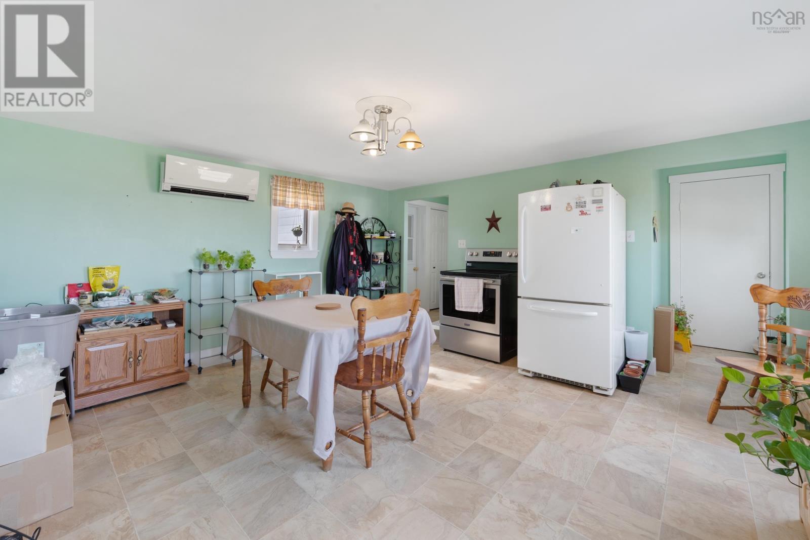 Property 21 of 42 of 1900 Highway 1