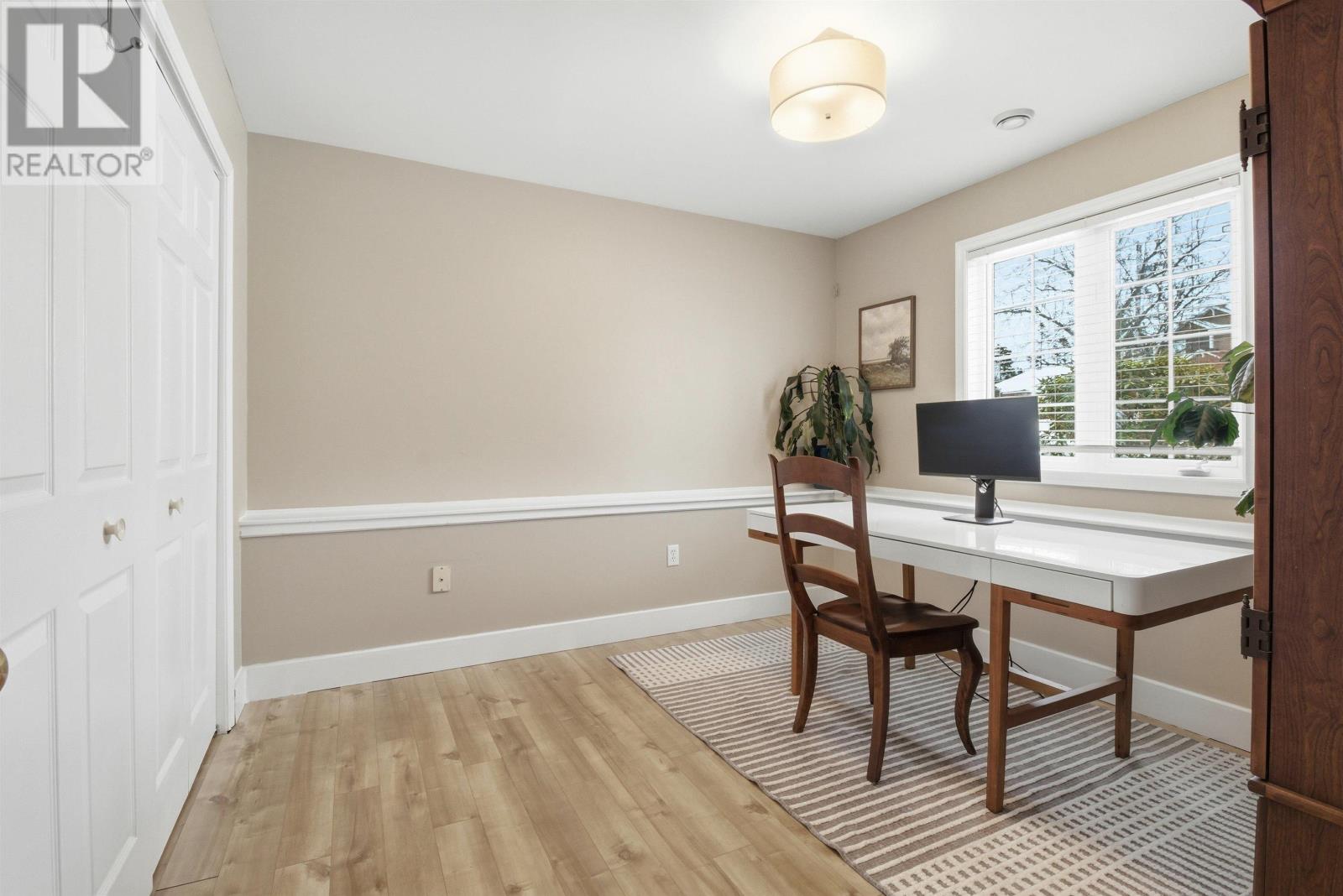 Property 12 of 43 of 71 Longard Drive