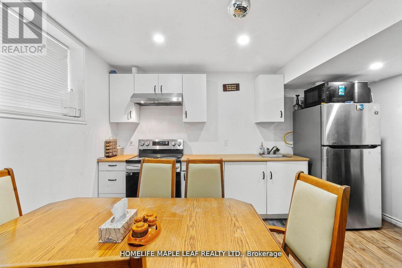 93 MIDDLETON AVENUE - 9