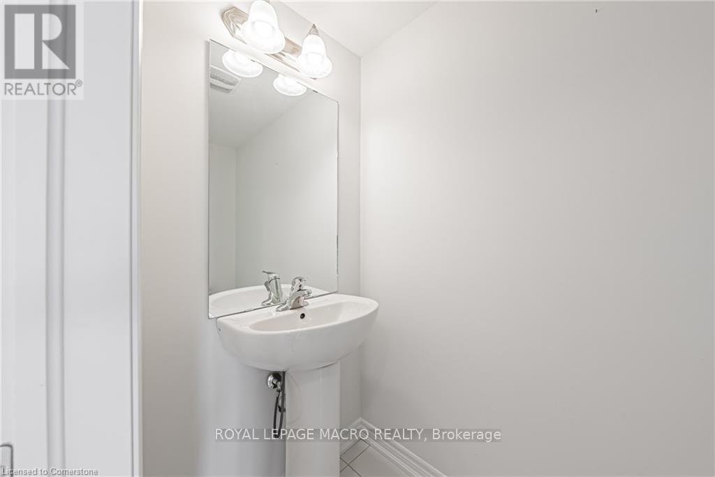 9B BINGHAM ROAD,Hamilton (McQuesten),,