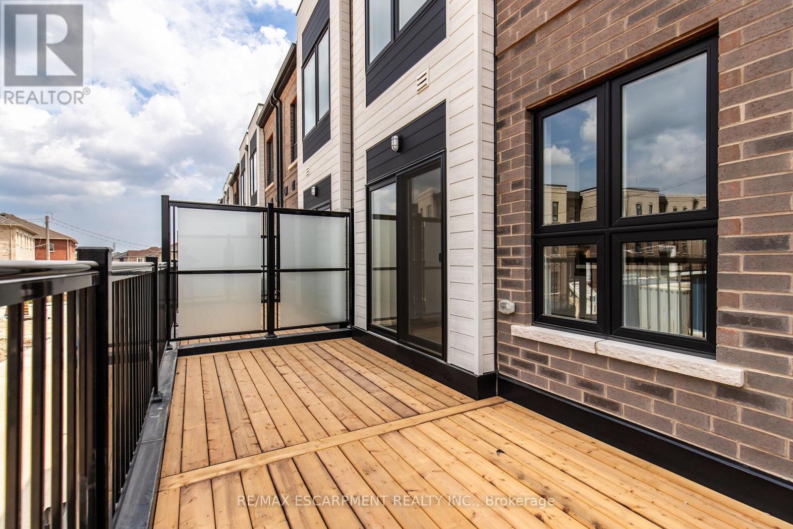 55 GREAT FALLS BOULEVARD - 24