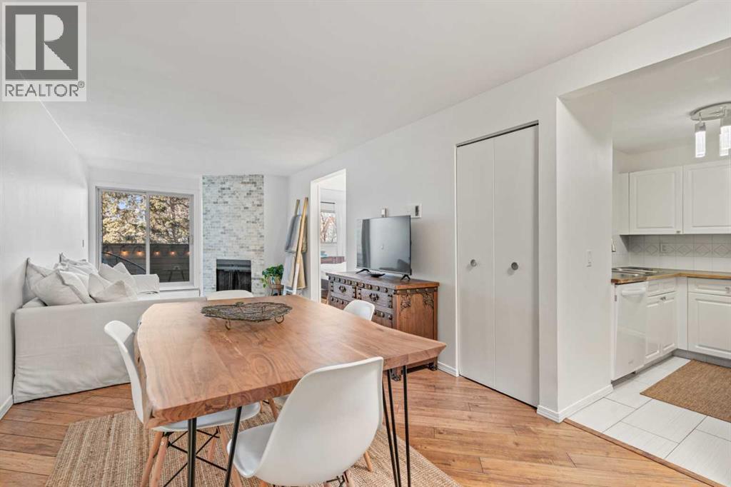 207, 2218 30 Street SW, Calgary, Alberta