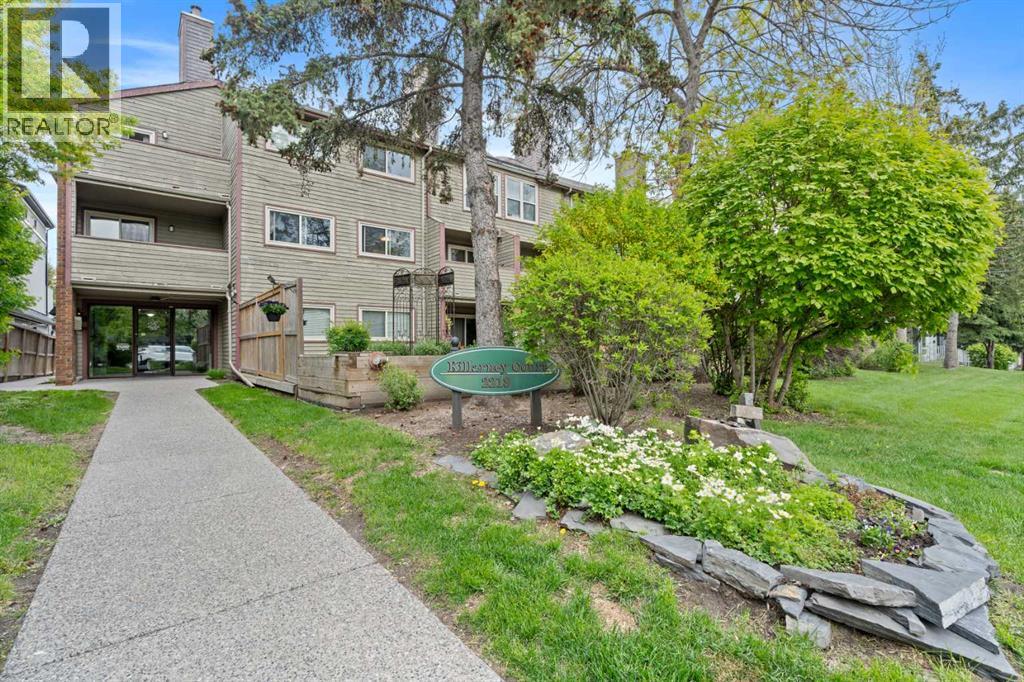 Single Family House for Sale in    Street SW Killarney/Glengarry Calgary 