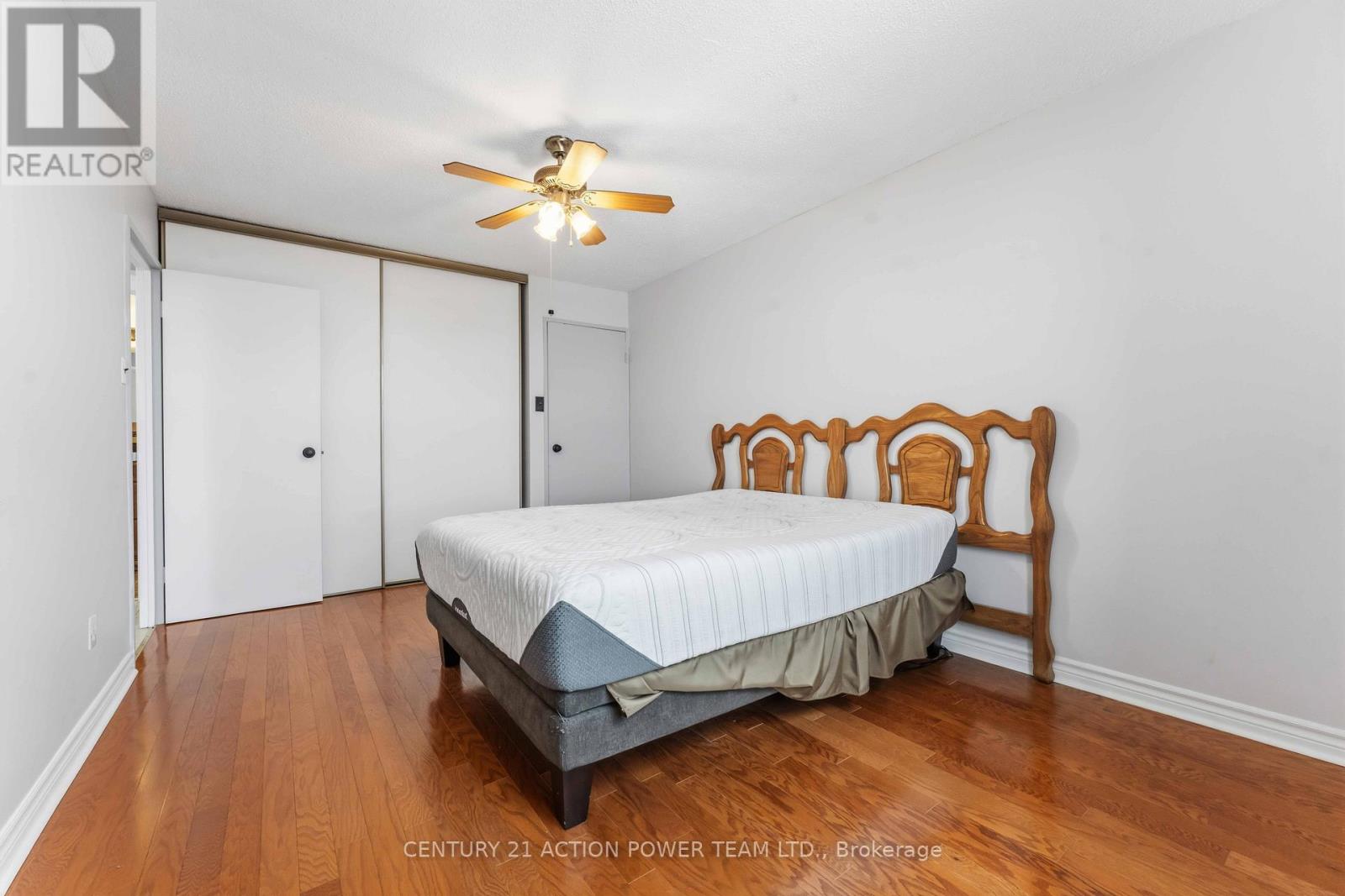 807 - 665 BATHGATE DRIVE — photo 37