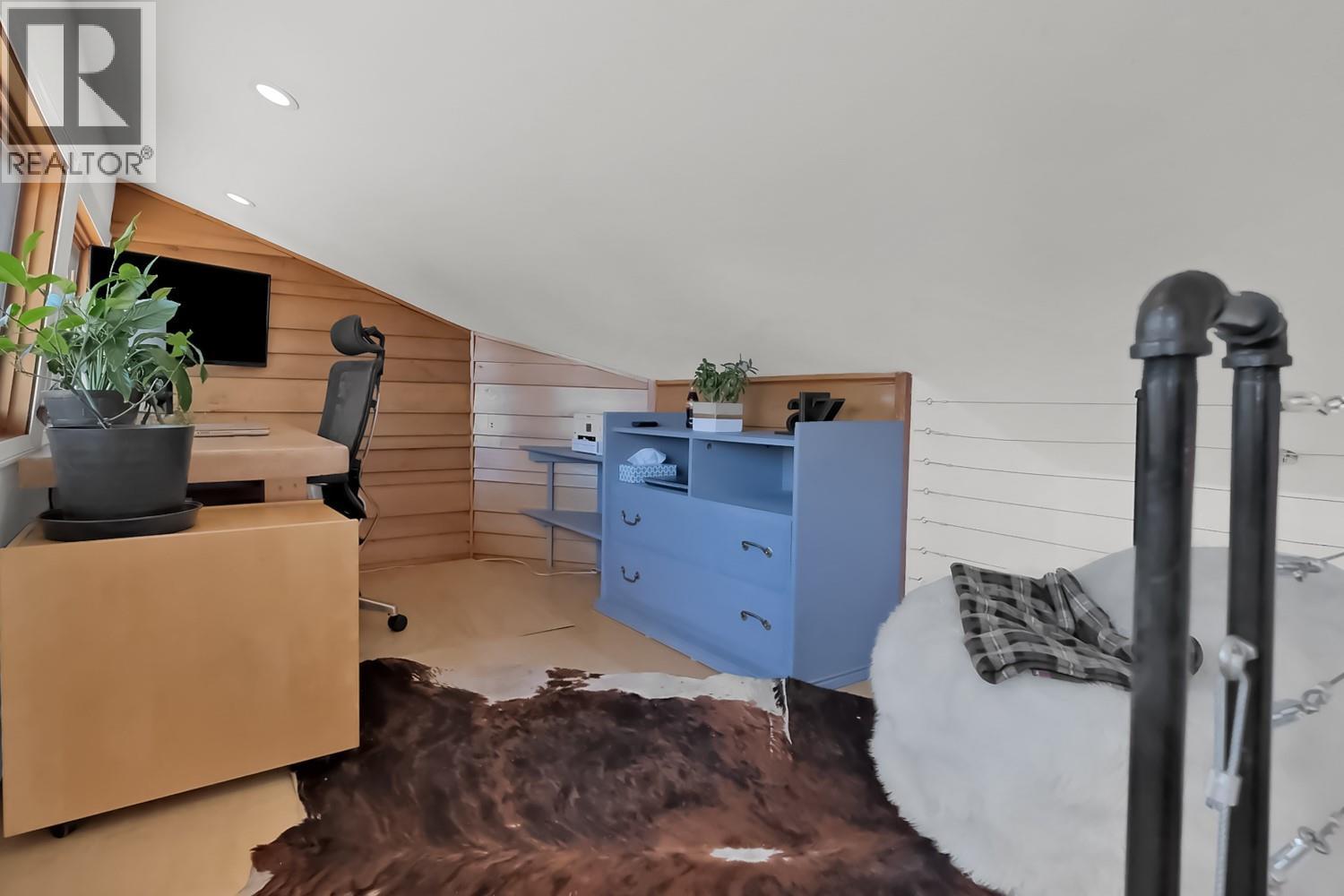 5290 Trepanier Bench Road, Peachland