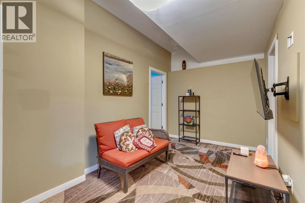 Single Family House 4 Level for Sale in  Sage Bluff Drive NW Sage Hill Calgary 