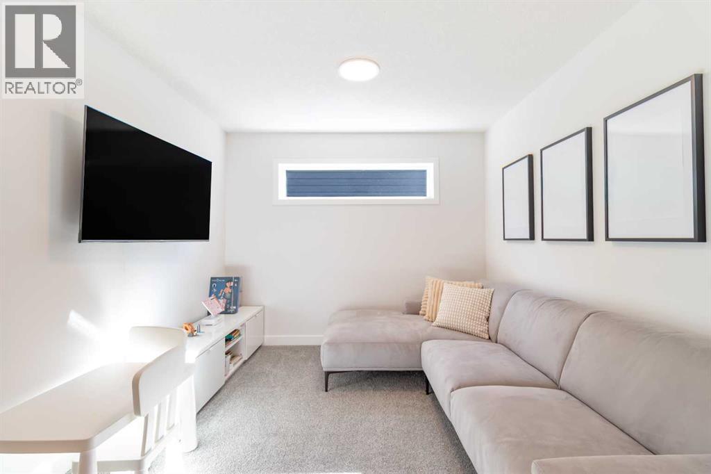 Single Family House for Sale in  Belmont Heath SW Belmont Calgary 