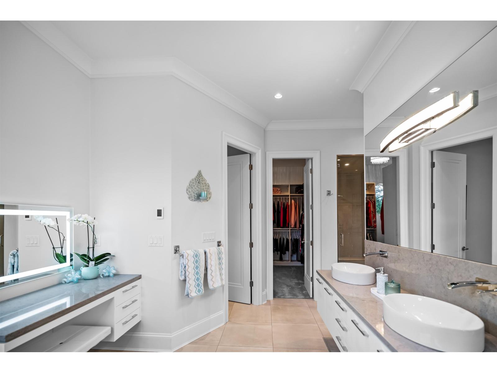 8157 231 STREET, Langley