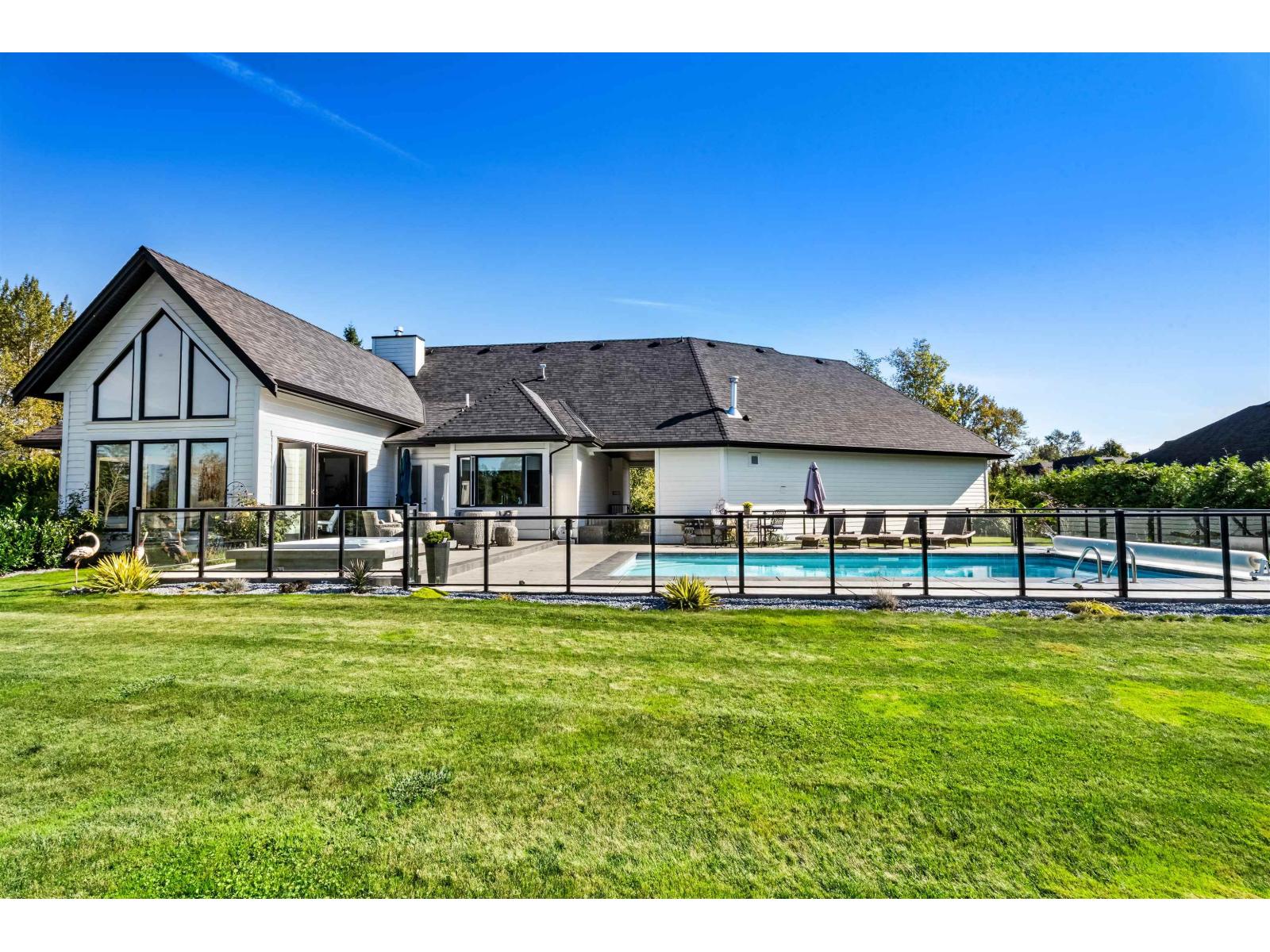 8157 231 STREET, Langley