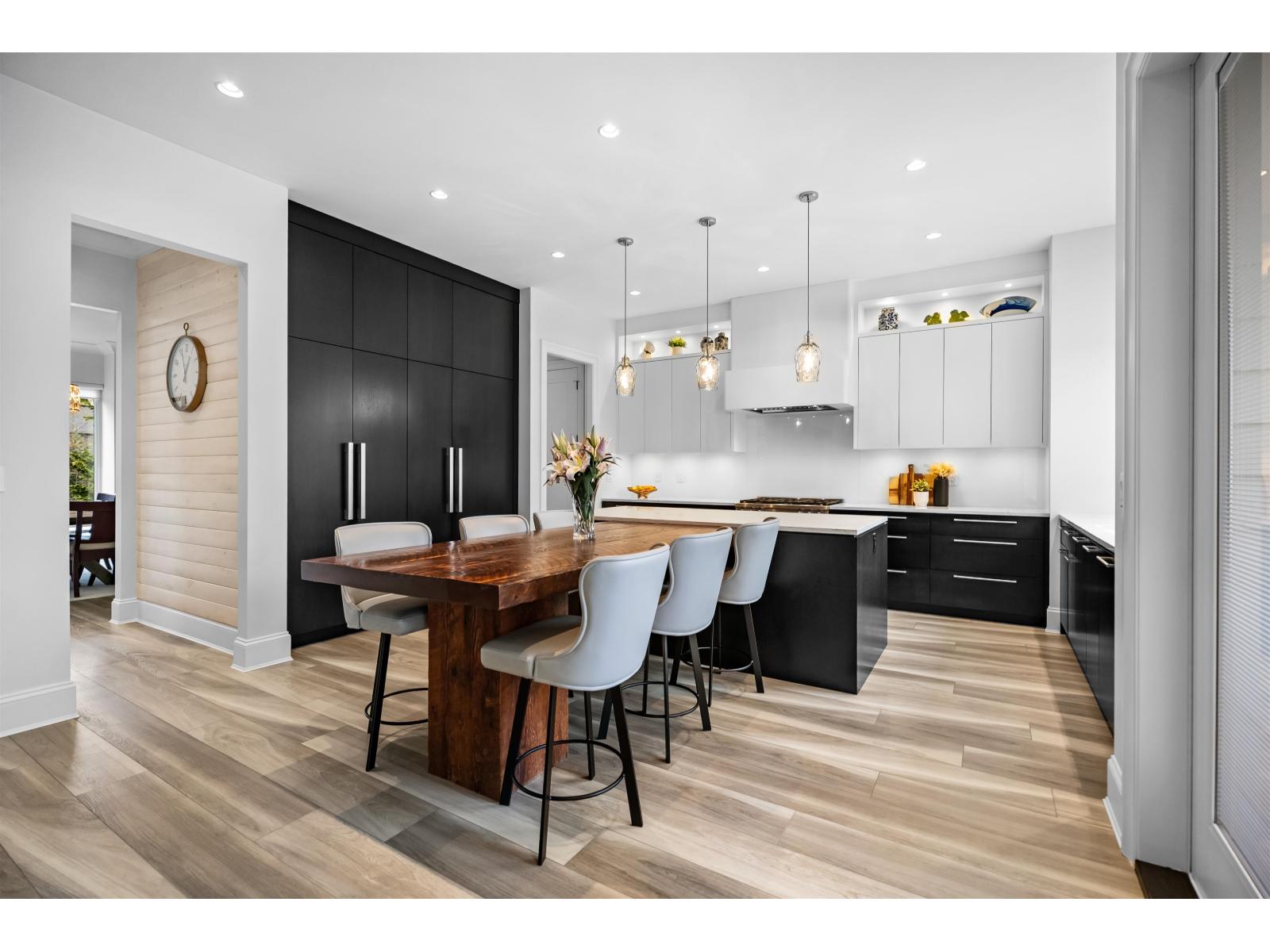 8157 231 STREET, Langley