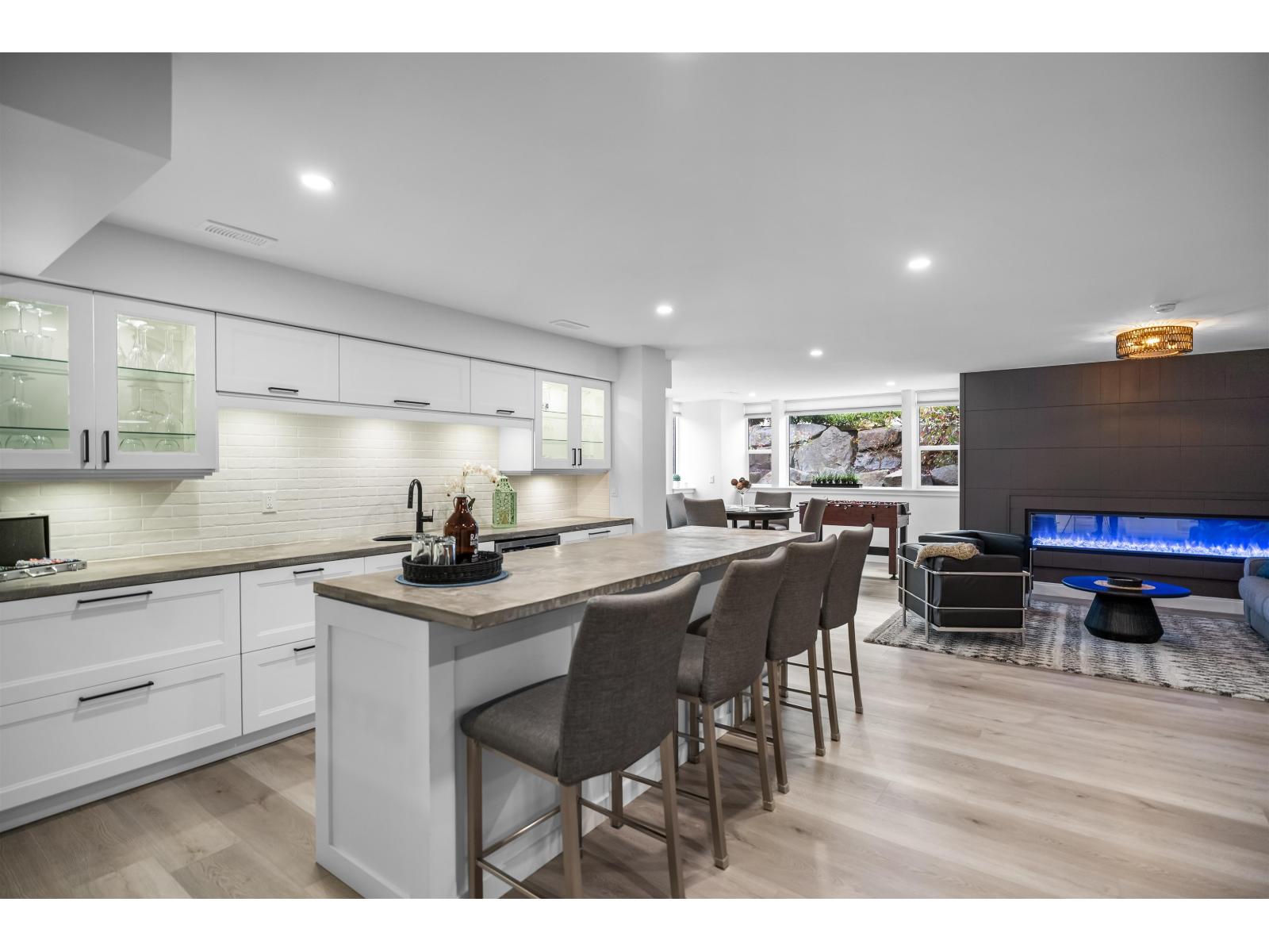 8157 231 STREET, Langley