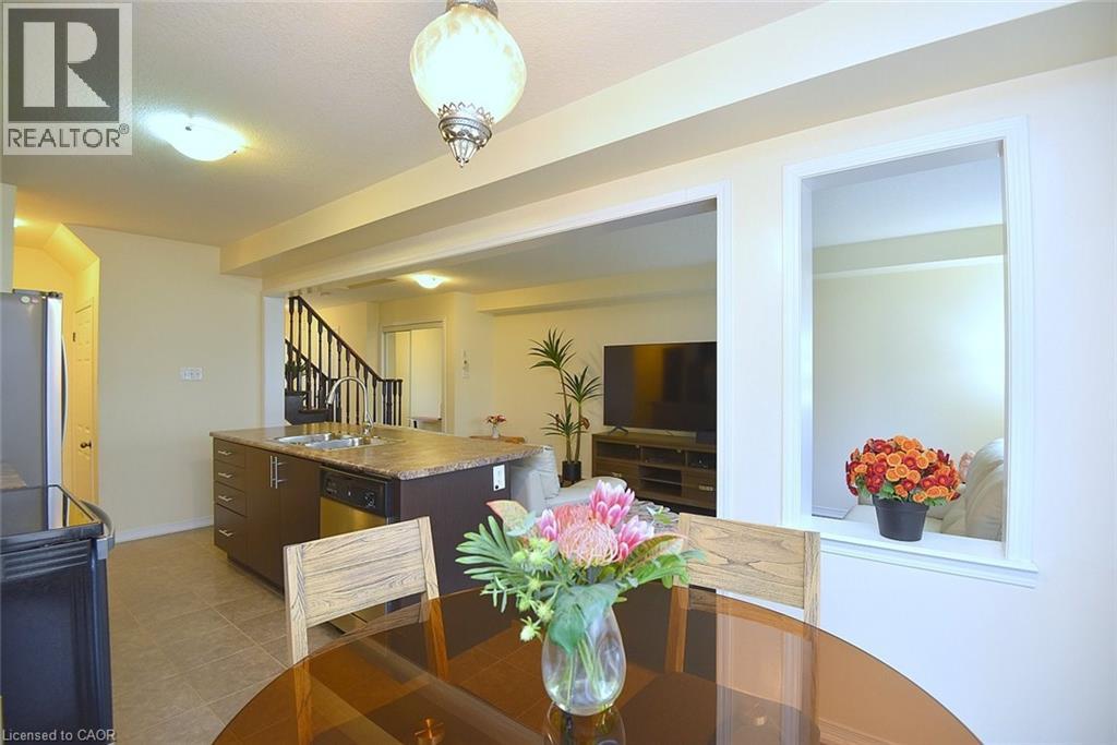 9 LYNCH Crescent - 12