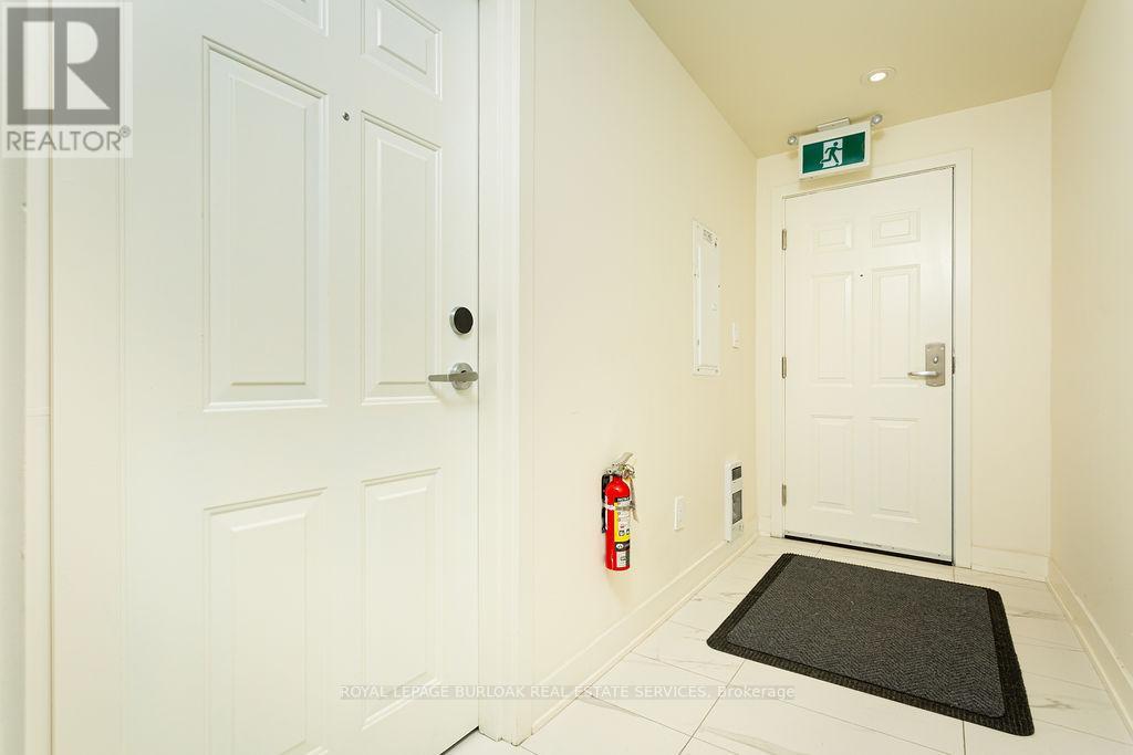 #BTV-105 1869 MUSKOKA 118 ROAD - 30