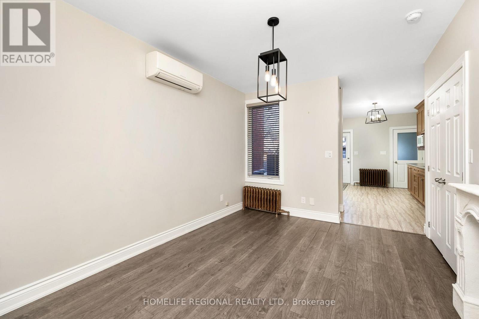 200 ROXTON ROAD - 3