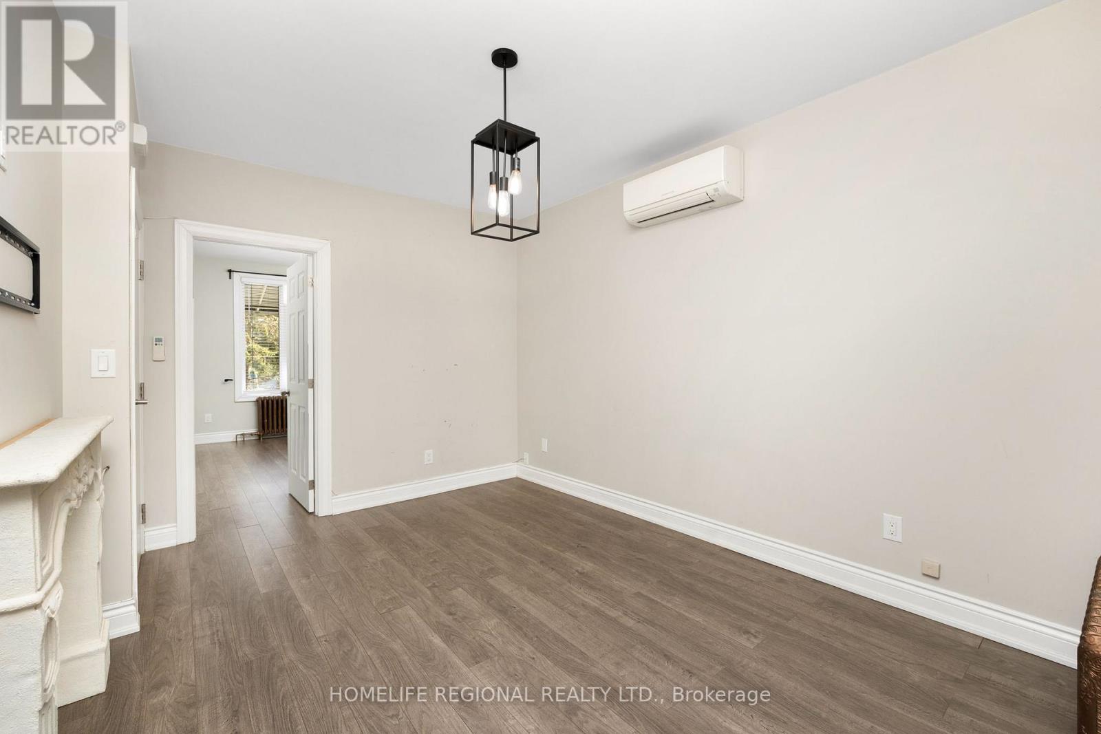 200 ROXTON ROAD - 4