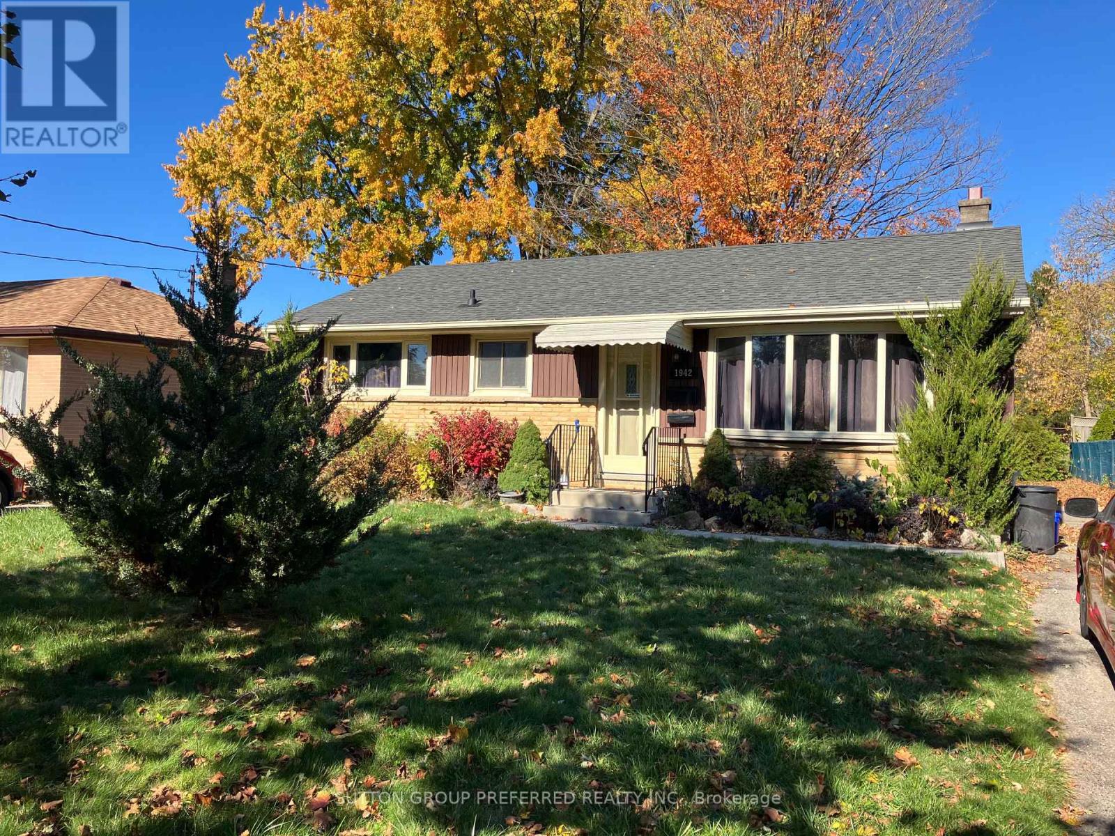 1942 DULUTH CRESCENT