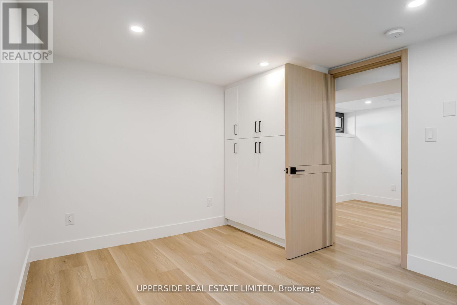 61 MARLIN COURT - 36