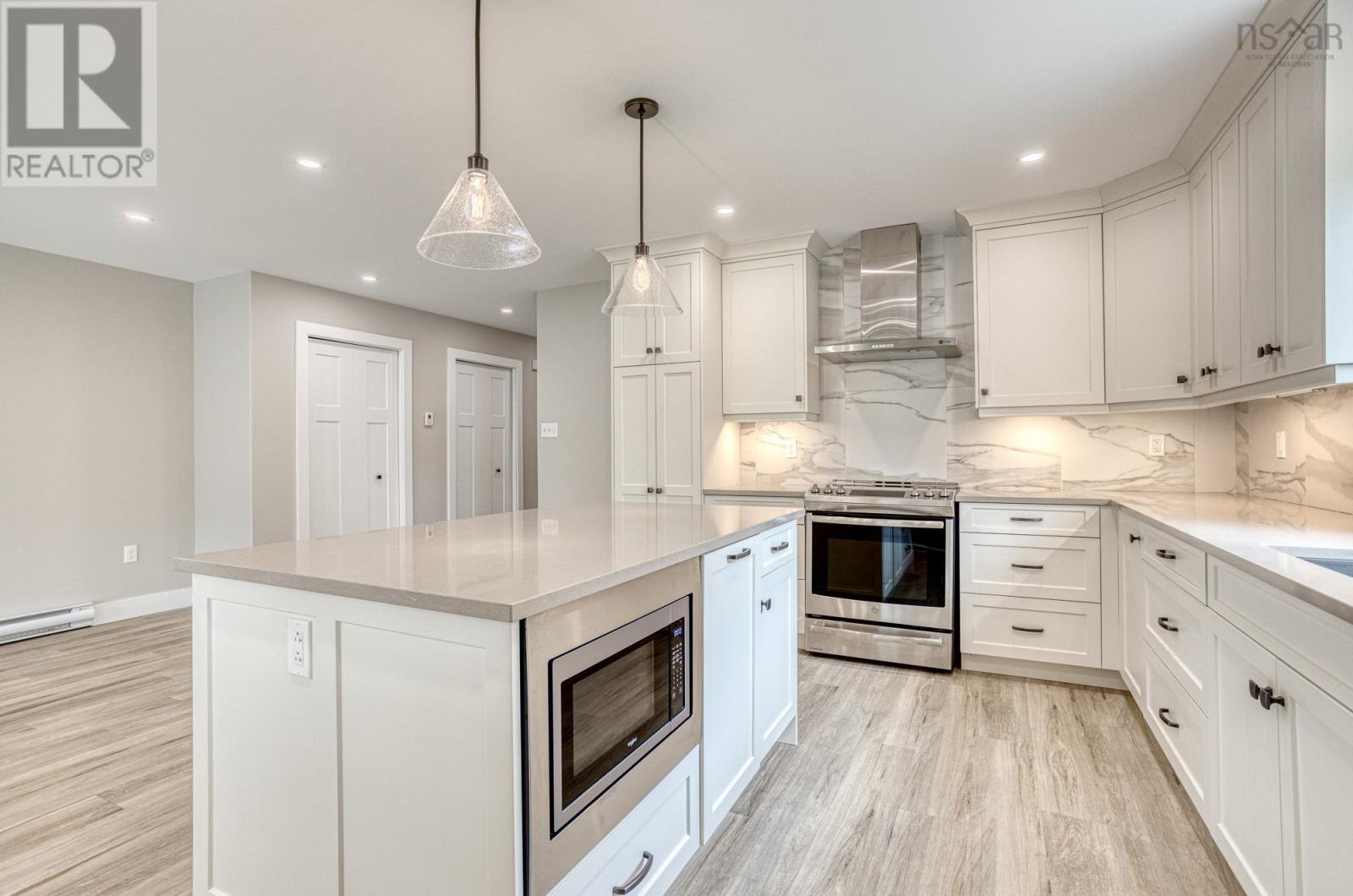 Property 29 of 49 of 570 Myra Road