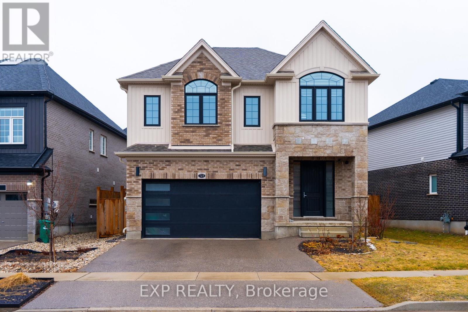 723 WOOD LILY STREET