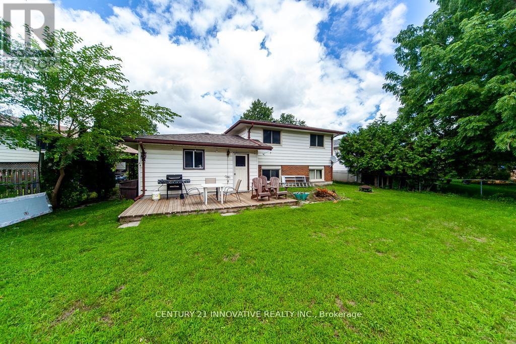 501 BARNES CRESCENT - 37