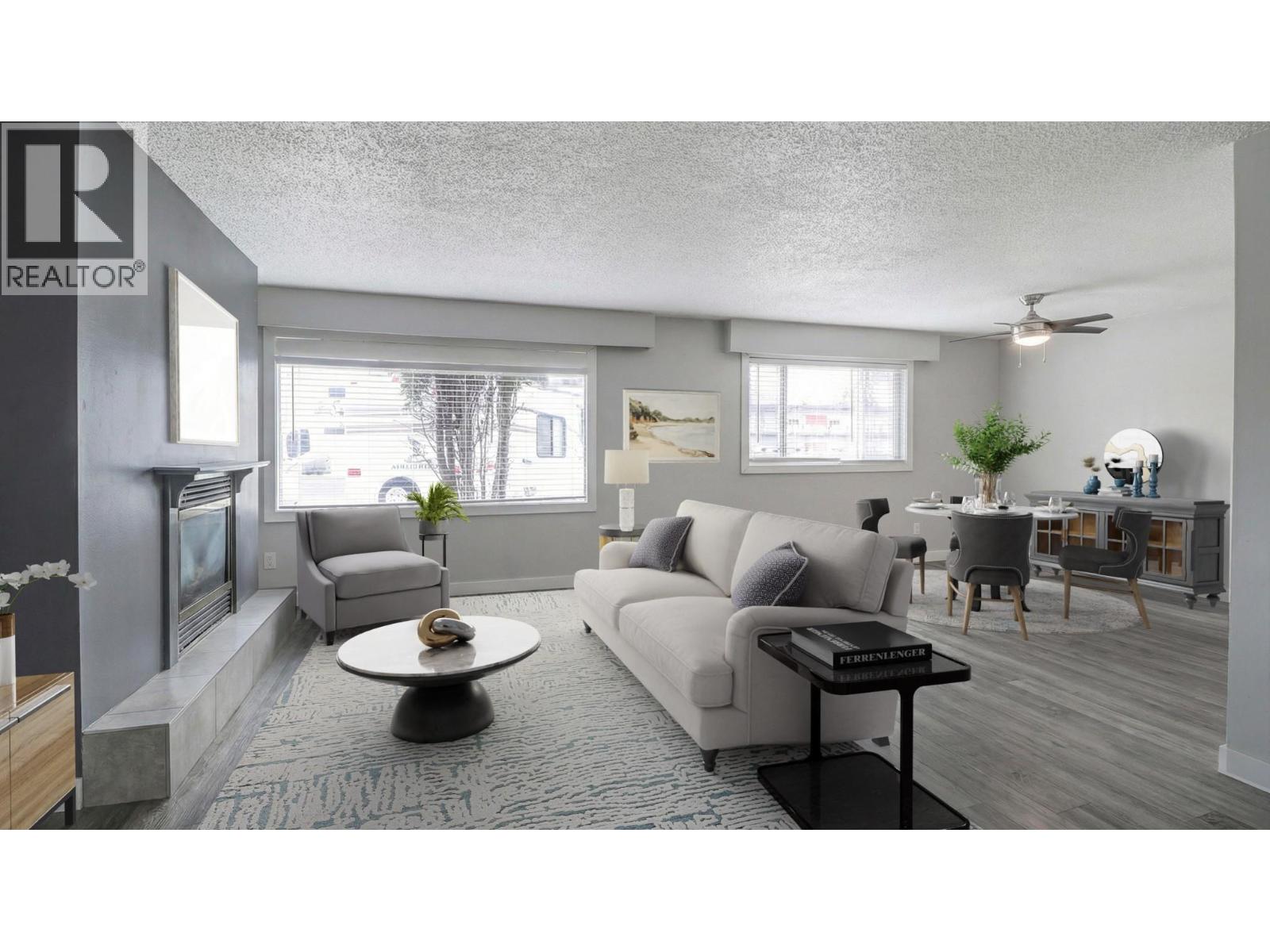 1815 2nd Street S - 4