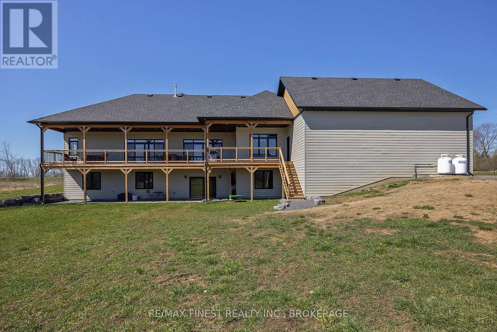 953 COUNTY ROAD 7 - 44