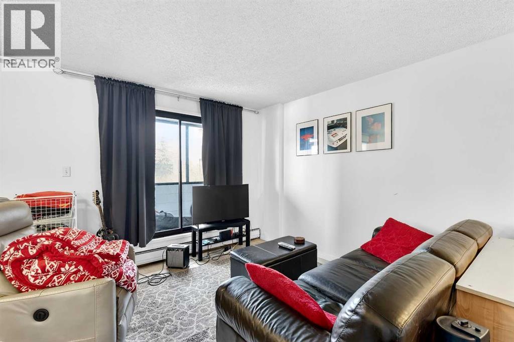 Single Family House for Sale in    Avenue SE Beltline Calgary 