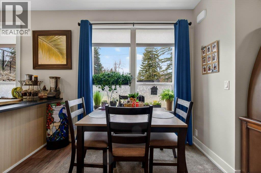 2010 15 Avenue SE, Salmon Arm