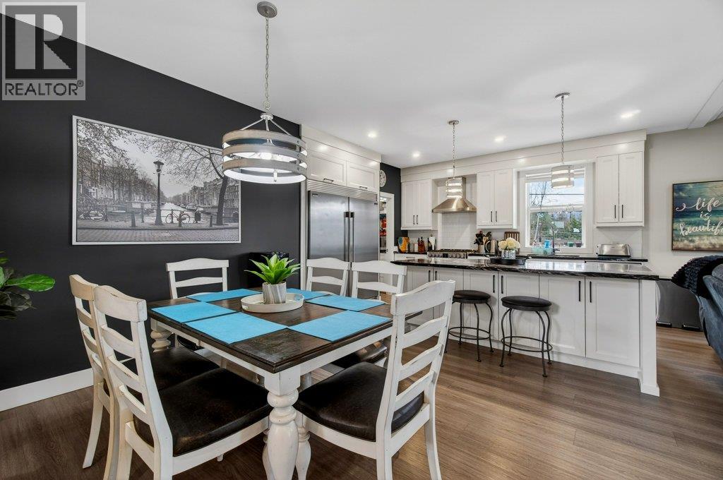 2010 15 Avenue SE, Salmon Arm