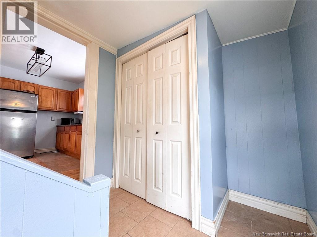 121 SALTER AVENUE - 3