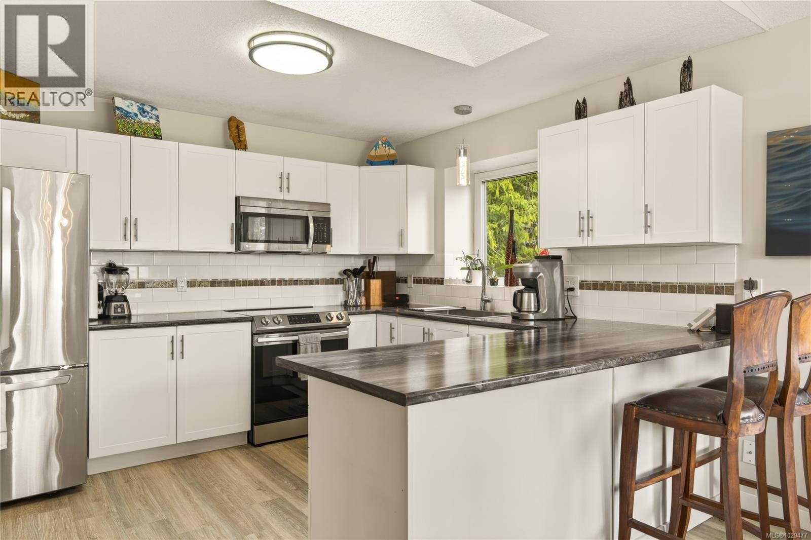 114 ROBERTA RD W - 19