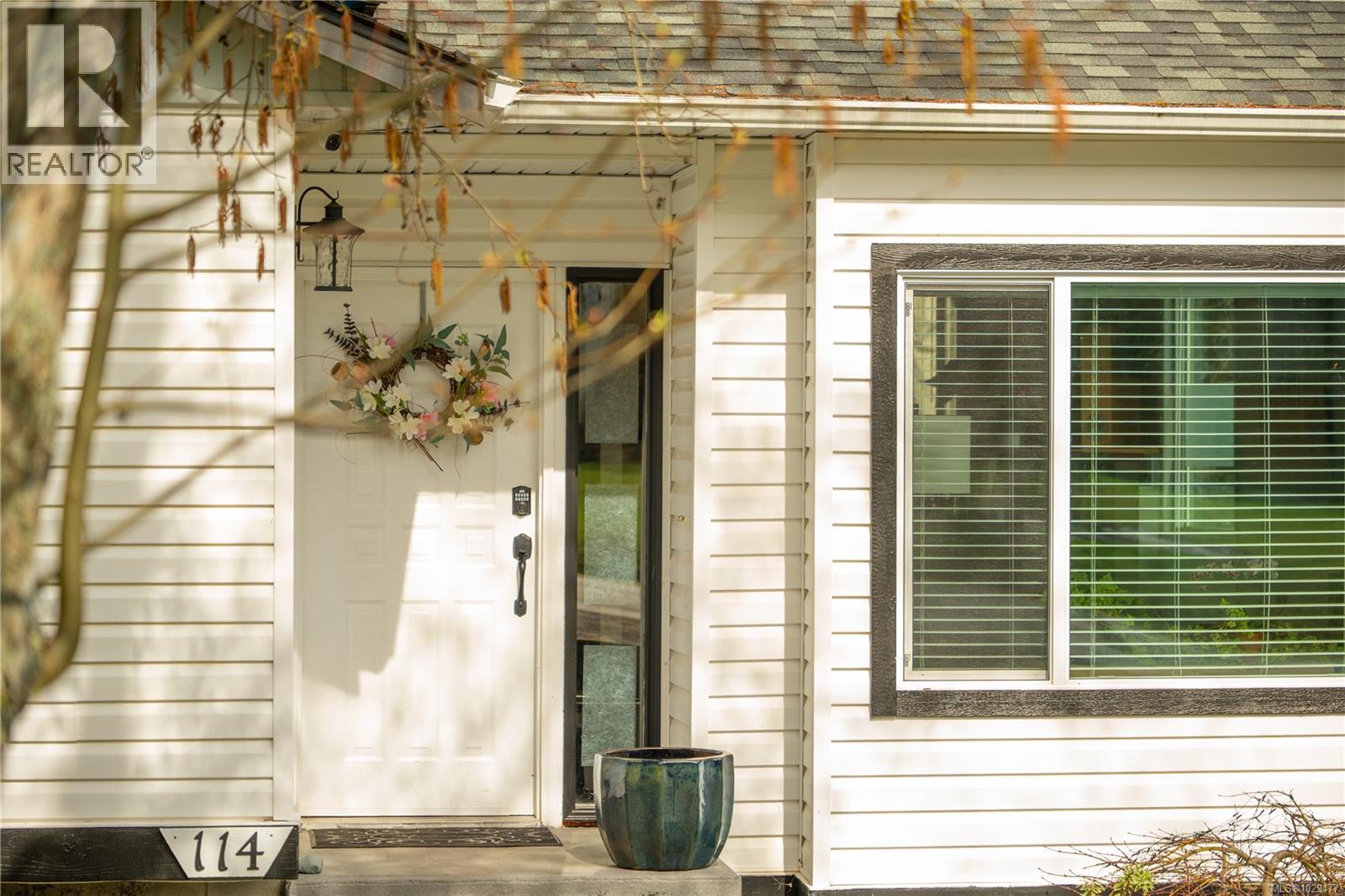 114 ROBERTA RD W - 13